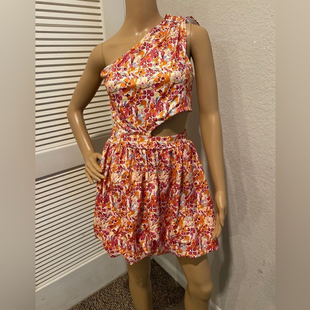 NWOT Adorable SHEIN mini skirt /dress - Picture 8 of 11